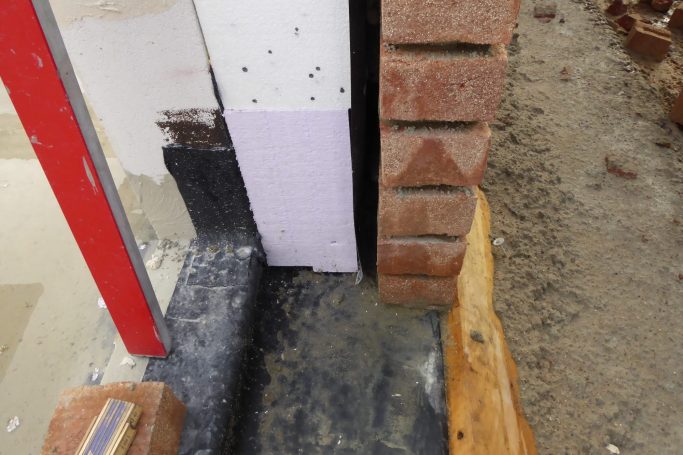 Privatgutachten bei Gebäudeschäden